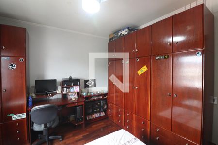 Casa à venda com 169m², 4 quartos e 2 vagasQuarto 3