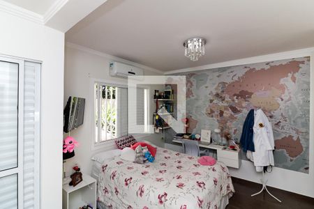 Casa à venda com 157m², 3 quartos e 3 vagasSuíte 2