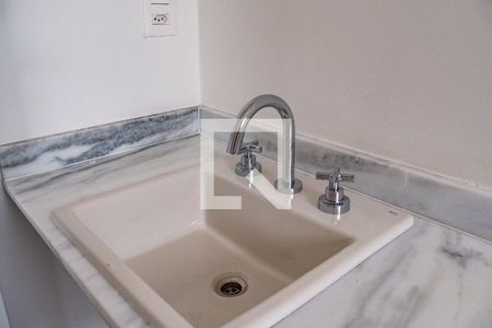 Apartamento à venda com 161m², 3 quartos e 3 vagasBanheiro da Suíte 2