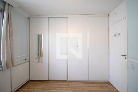Apartamento à venda com 110m², 3 quartos e 1 vagaQuarto 2