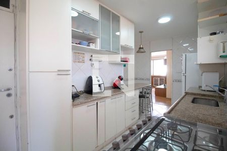 Apartamento à venda com 110m², 3 quartos e 1 vagaCozinha
