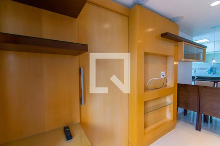 Sala de apartamento para alugar com 2 quartos, 49m² em Jardim Santa Terezinha, São Paulo