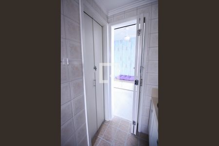 Apartamento para alugar com 58m², 2 quartos e 2 vagas Apartamento para alugar com 58m², 2 quartos e 2 vagasBanheiro