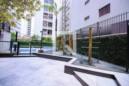 Apartamento para alugar com 58m², 2 quartos e 2 vagas Apartamento para alugar com 58m², 2 quartos e 2 vagasÁrea comum - Playground