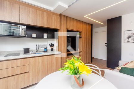 Studio de kitnet/studio à venda com 1 quarto, 27m² em Vila Nova Conceição, São Paulo