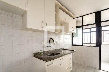 Apartamento à venda com 65m², 2 quartos e 1 vaga Apartamento à venda com 65m², 2 quartos e 1 vagaCozinha