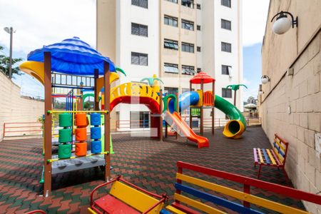 Apartamento à venda com 65m², 2 quartos e 1 vaga Apartamento à venda com 65m², 2 quartos e 1 vagaÁrea comum - Playground