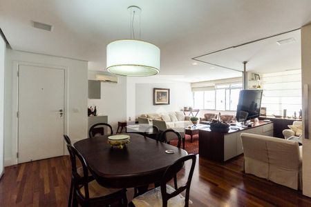 Sala de apartamento para alugar com 2 quartos, 129m² em Itaim Bibi, São Paulo