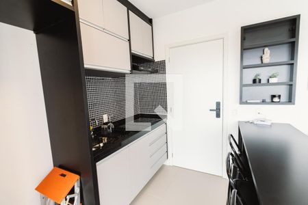 Cozinha de apartamento à venda com 1 quarto, 30m² em Perdizes, São Paulo
