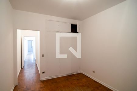 Casa à venda com 225m², 4 quartos e 3 vagas Casa à venda com 225m², 4 quartos e 3 vagasQuarto 2