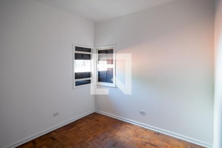 Casa à venda com 225m², 4 quartos e 3 vagas Casa à venda com 225m², 4 quartos e 3 vagasQuarto 1