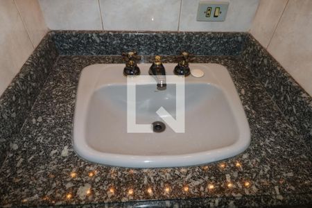 Apartamento para alugar com 107m², 3 quartos e 1 vagaBanheiro