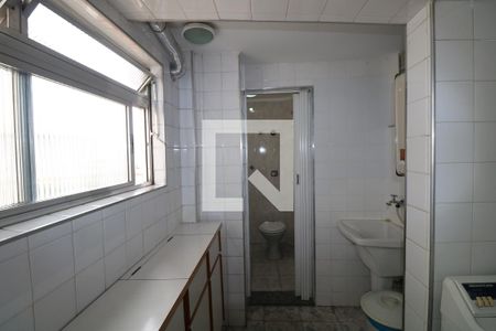 Apartamento para alugar com 107m², 3 quartos e 1 vagaÁrea de Serviço