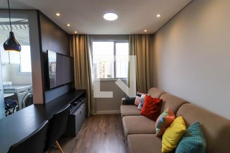 Sala de apartamento para alugar com 2 quartos, 40m² em Jardim Parque Morumbi, São Paulo