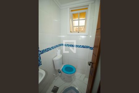 Casa de condomínio para alugar com 80m², 2 quartos e 1 vagaBanheiro social