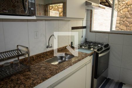 Casa de condomínio para alugar com 80m², 2 quartos e 1 vagaCozinha