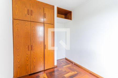 Quarto 1 de apartamento para alugar com 2 quartos, 57m² em Vila Sofia, São Paulo