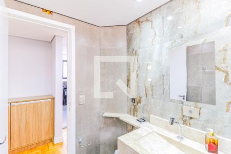 Apartamento para alugar com 69m², 2 quartos e 1 vaga Apartamento para alugar com 69m², 2 quartos e 1 vagaBanheiro