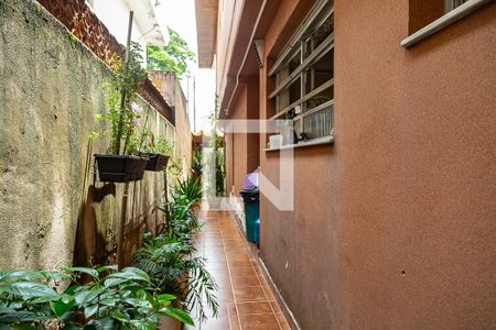 Casa à venda com 160m², 3 quartos e 2 vagasCorredor