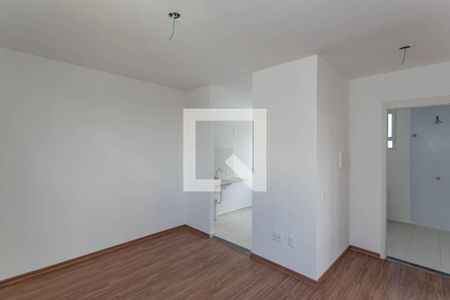 Sala de apartamento para alugar com 2 quartos, 43m² em Capitão Eduardo, Belo Horizonte