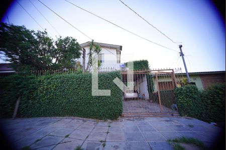 Casa à venda com 300m², 8 quartos e 4 vagasFachada