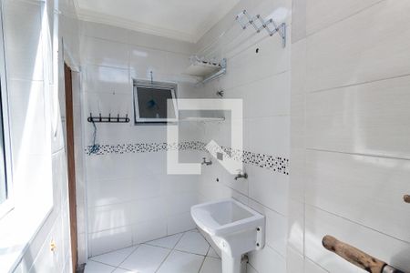 Casa à venda com 70m², 2 quartos e 2 vagasLavanderia