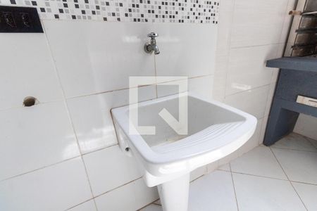 Casa à venda com 70m², 2 quartos e 2 vagasLavanderia