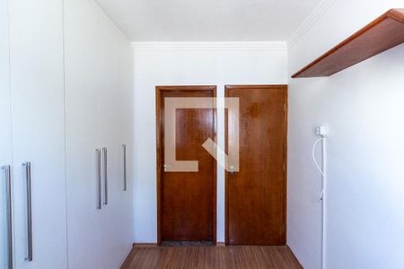 Casa à venda com 70m², 2 quartos e 2 vagasQuarto Suíte 1