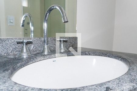 Apartamento para alugar com 80m², 2 quartos e 1 vagaBanheiro Social Detalhe