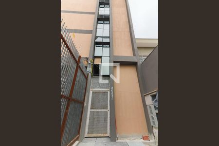 Studio para alugar com 20m², 1 quarto e sem vaga Studio para alugar com 20m², 1 quarto e sem vagaFachada