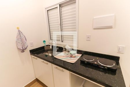 Studio - Quarto / Cozinha / Lavanderia de kitnet/studio para alugar com 1 quarto, 20m² em Jd. Rio Pequeno, São Paulo