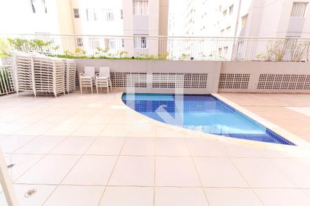 Apartamento à venda com 65m², 2 quartos e 2 vagasÁrea comum - Piscina