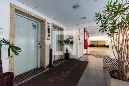 Apartamento à venda com 72m², 3 quartos e 1 vaga Apartamento à venda com 72m², 3 quartos e 1 vagaÁrea comum