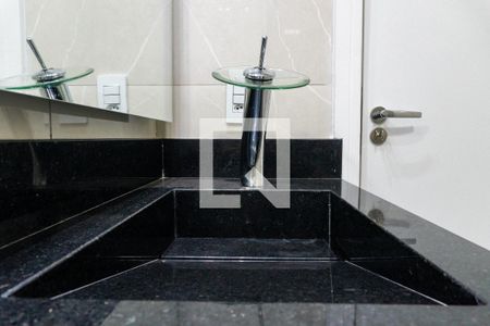 Apartamento para alugar com 34m², 2 quartos e sem vagaBanheiro Detalhe