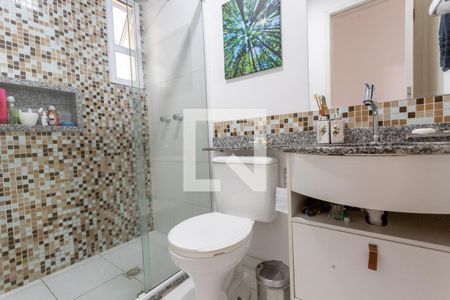 Apartamento à venda com 65m², 3 quartos e 2 vagasBanheiro Social