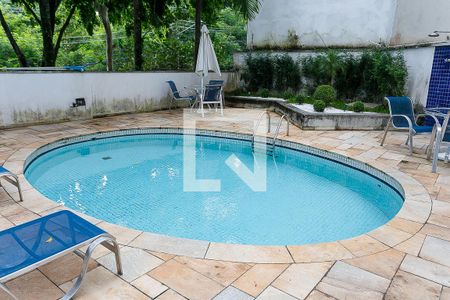 Apartamento à venda com 48m², 1 quarto e 1 vaga Apartamento à venda com 48m², 1 quarto e 1 vagaÁrea comum - Piscina