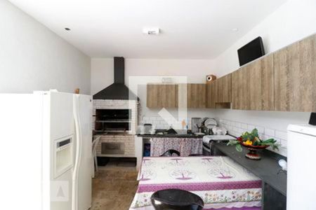 Casa à venda com 532m², 6 quartos e 4 vagasChurrasqueira