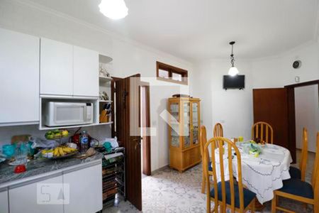 Casa à venda com 532m², 6 quartos e 4 vagasCozinha