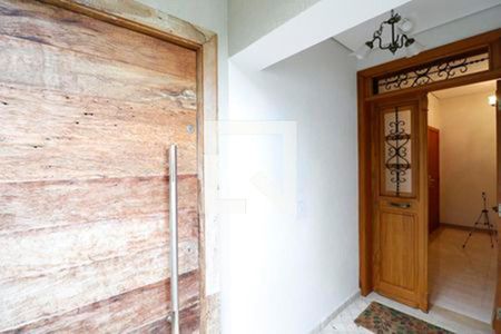 Casa à venda com 532m², 6 quartos e 4 vagasEntrada