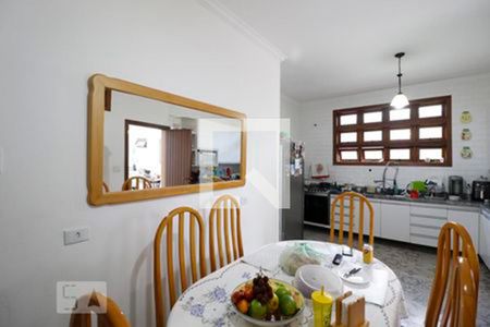 Casa à venda com 532m², 6 quartos e 4 vagasCozinha