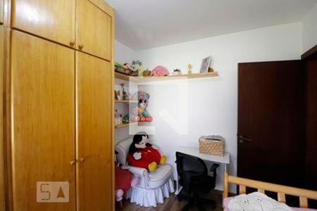 Casa à venda com 532m², 6 quartos e 4 vagasQuarto 1