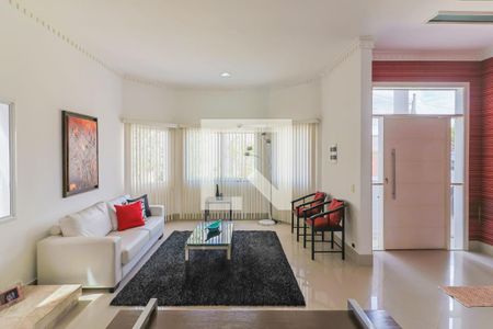 Sala Estar de casa de condomínio à venda com 4 quartos, 400m² em Adalgisa, São Paulo