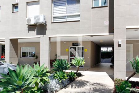 Apartamento para alugar com 64m², 2 quartos e 1 vagaMercado do condomínio