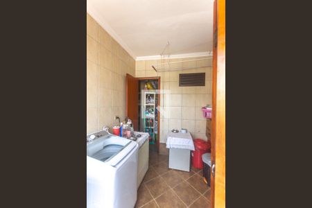 Casa à venda com 364m², 4 quartos e 6 vagasÁrea de serviço