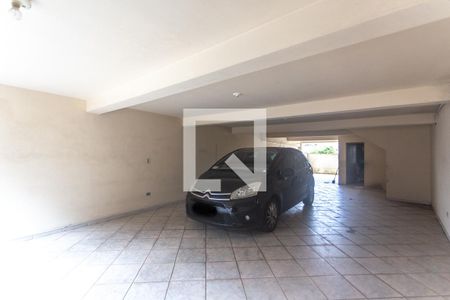 Casa à venda com 364m², 4 quartos e 6 vagasGaragem