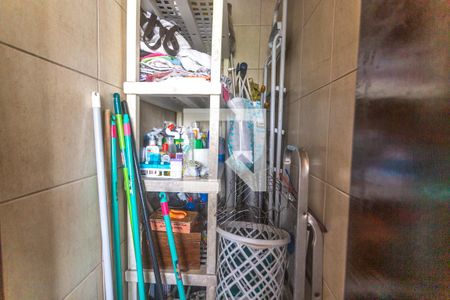 Casa à venda com 364m², 4 quartos e 6 vagasÁrea de serviço