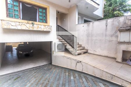 Casa à venda com 364m², 4 quartos e 6 vagasGaragem