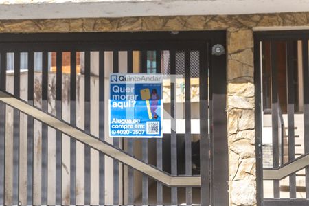 Casa à venda com 364m², 4 quartos e 6 vagasFachada