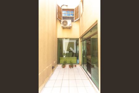 Casa à venda com 364m², 4 quartos e 6 vagasJardim de inverno