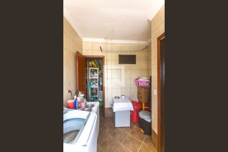 Casa à venda com 364m², 4 quartos e 6 vagasÁrea de serviço